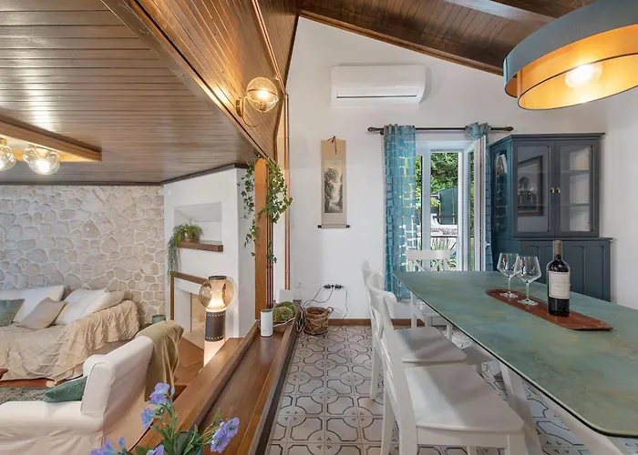 Nada, Paradise By The Sea And Beaches