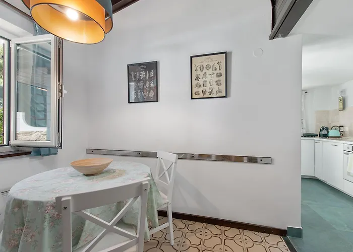 Villa Nada, Paradise By The Sea And Beaches Omišalj