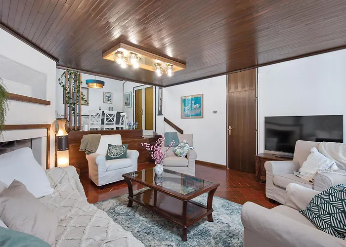 Nada, Paradise By The Sea And Beaches * Omišalj