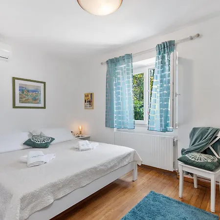 Villa Nada, Paradise By The Sea And Beaches Omisalj